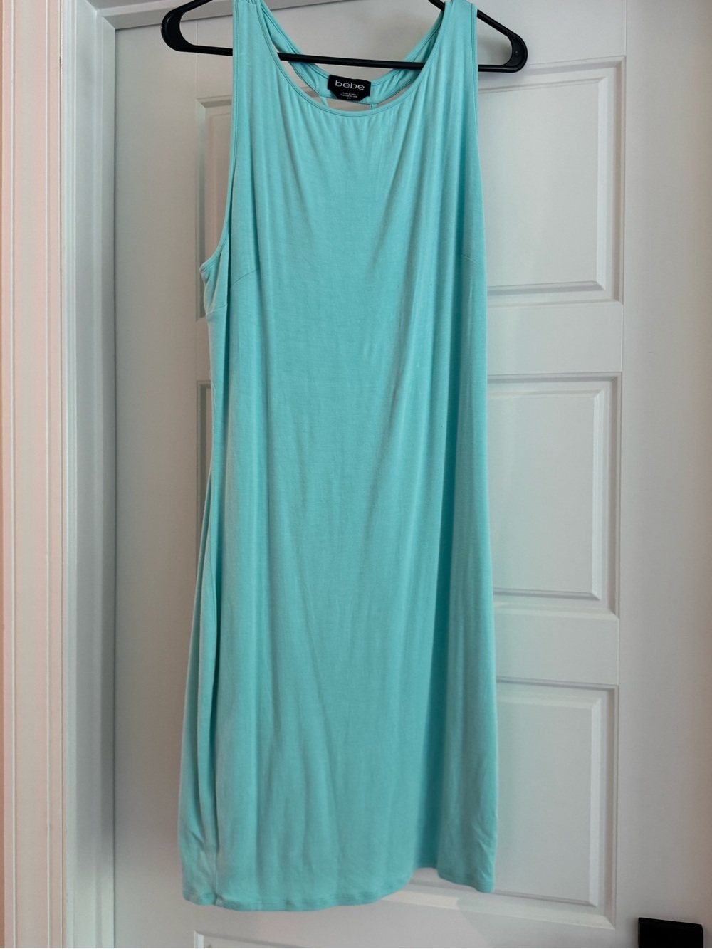bebe Aqua Sleeveless Scoop Neck Midi Dress